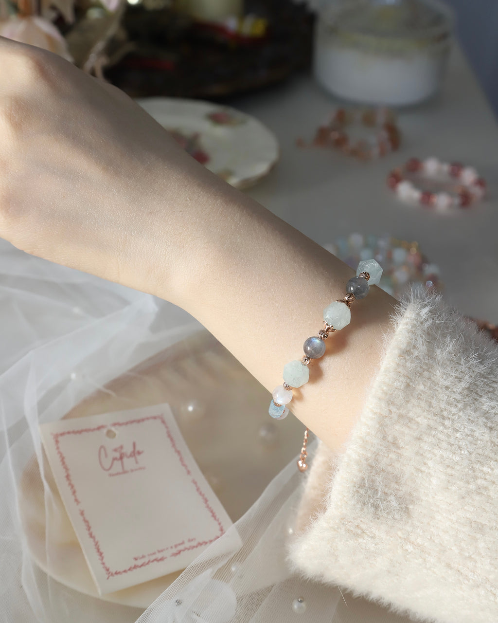 Aqua Serenade｜溝通超順(⁎⁍̴̛ᴗ⁍̴̛⁎)<br>助你口才變伶俐 · 遇見貴人與機會