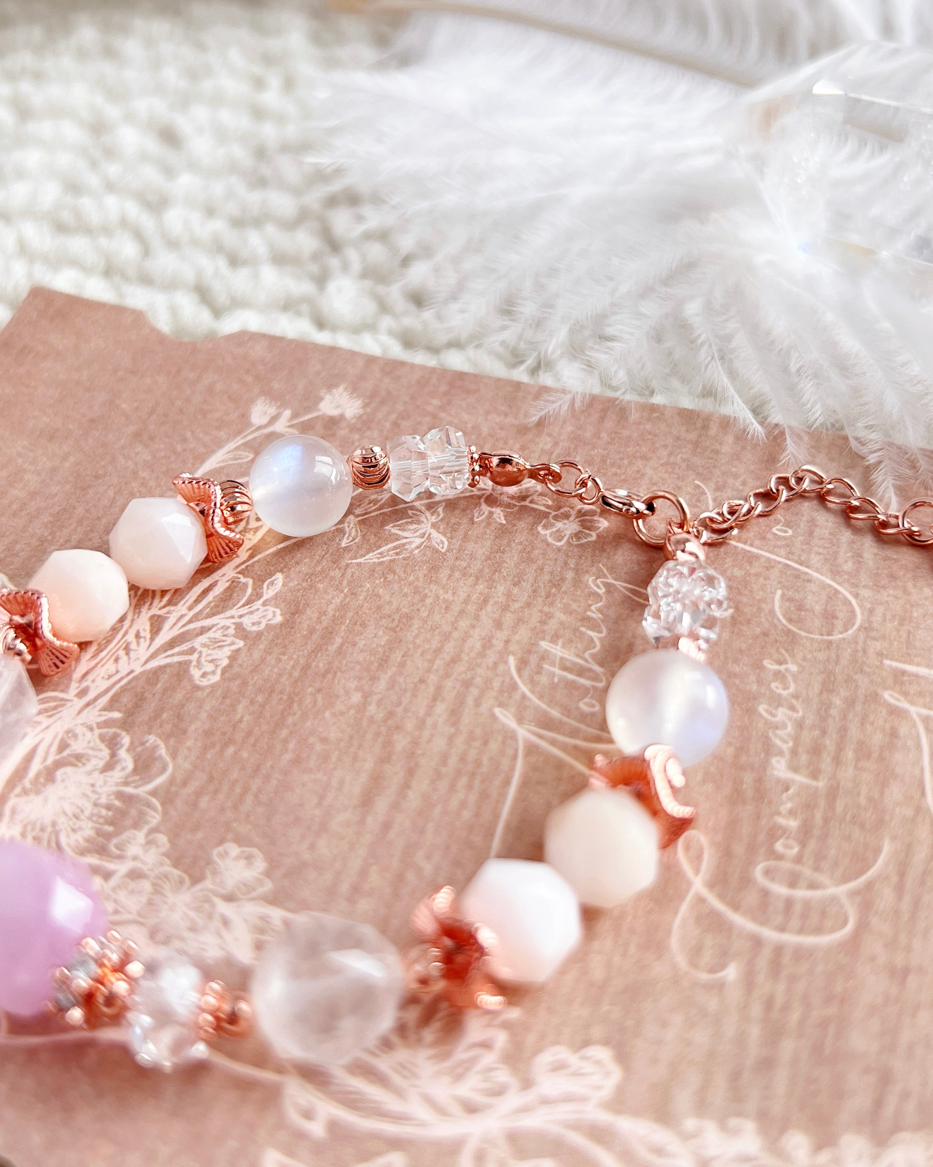 Soft Aura｜增添溫柔磁場🌸<br>吸引好人緣好桃花(*´∀`)~♥<br>安全感up 𑁍܀讓你不再胡思亂想