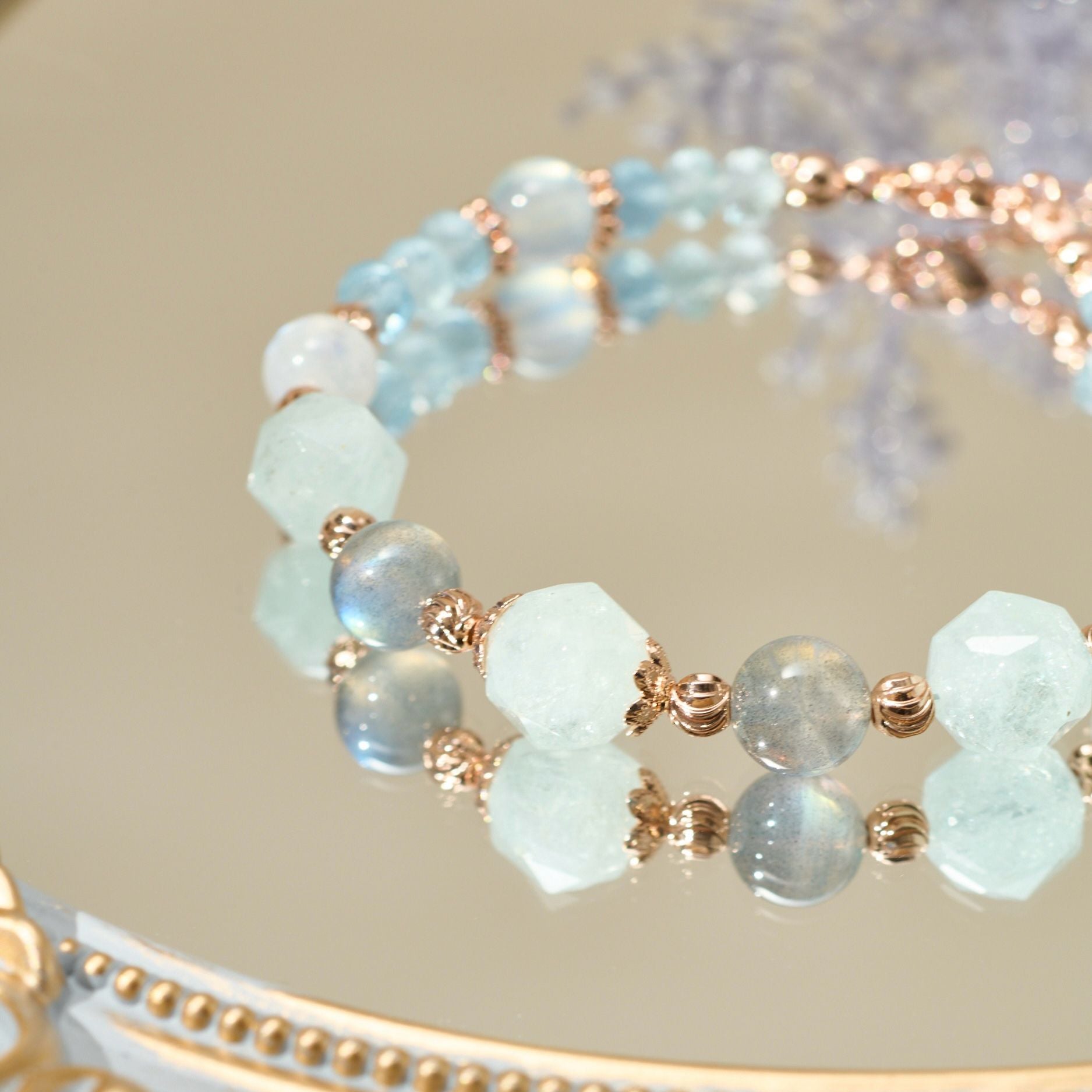 Aqua Serenade｜溝通超順(⁎⁍̴̛ᴗ⁍̴̛⁎)<br>助你口才變伶俐 · 遇見貴人與機會